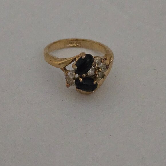 Vintage SETA faux onyx Clear Rhinestone Gold Tone Ladies Ring Size 6 - Picture 1 of 4